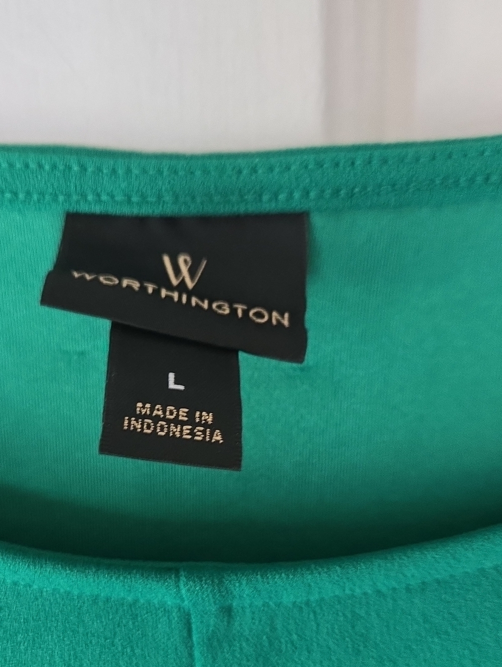 Worthington Women's Large Green Twist Front Blouse Short Sleeve - Picture 4 of 7